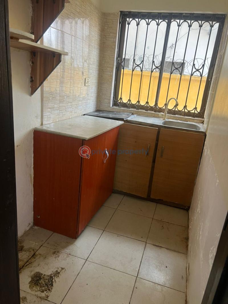 1 bedroom Mini Flat For Rent Lekki Phase 1 Lagos - 3