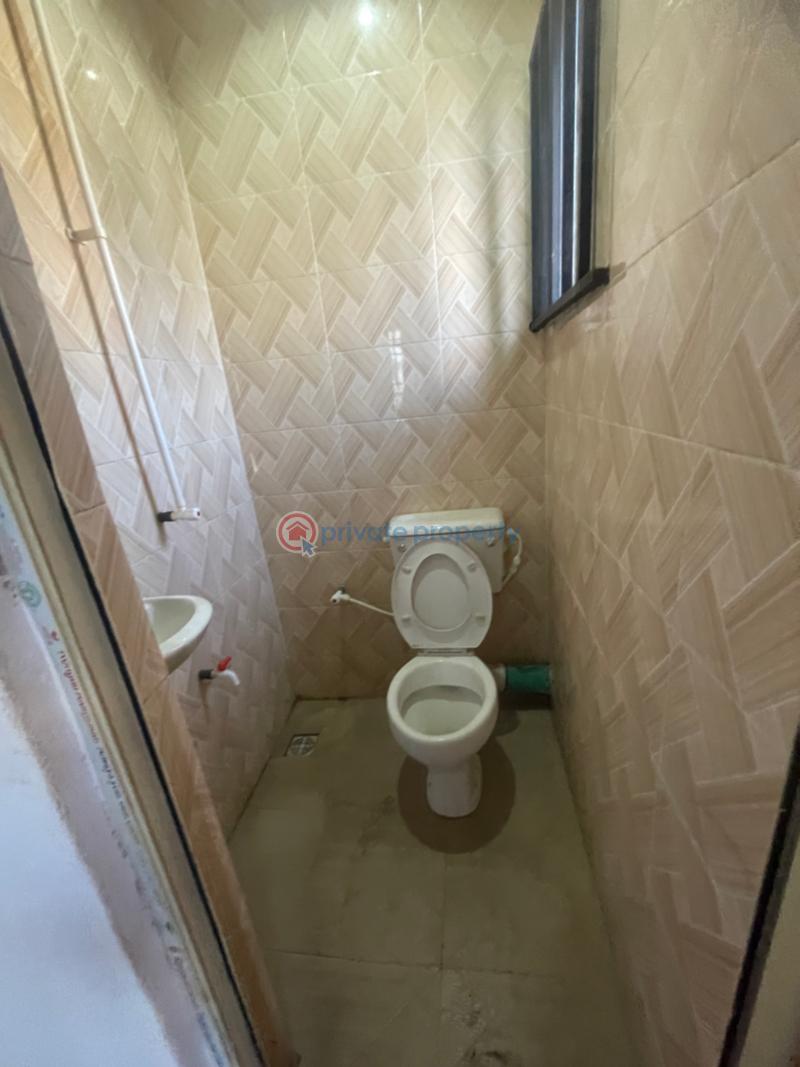 1 bedroom Mini Flat For Rent Magodo Gra Phase 1 Magodo Kosofe/Ikosi Lagos - 2