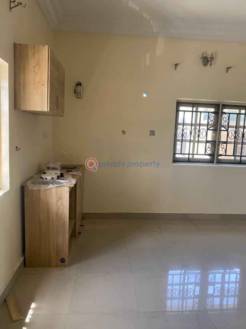 1 bedroom Mini Flat For Rent Jakande Lekki Lagos - 0