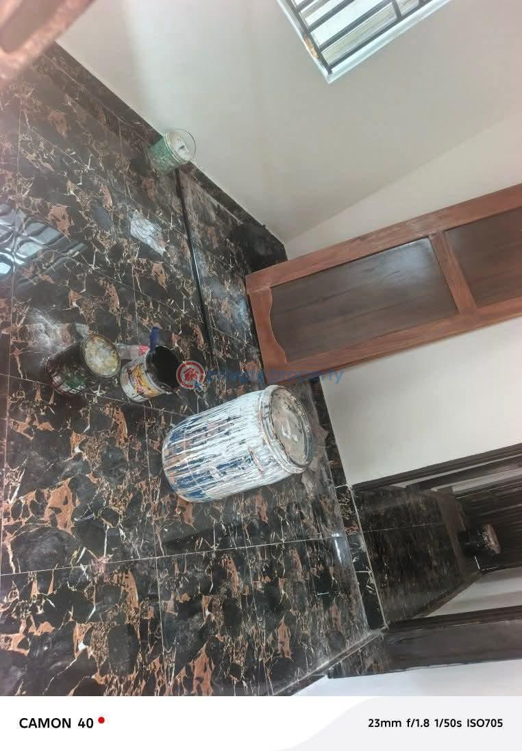 1 bedroom Mini Flat For Rent Ayetoro Fence After Ayobo Ayobo Ipaja Lagos - 1