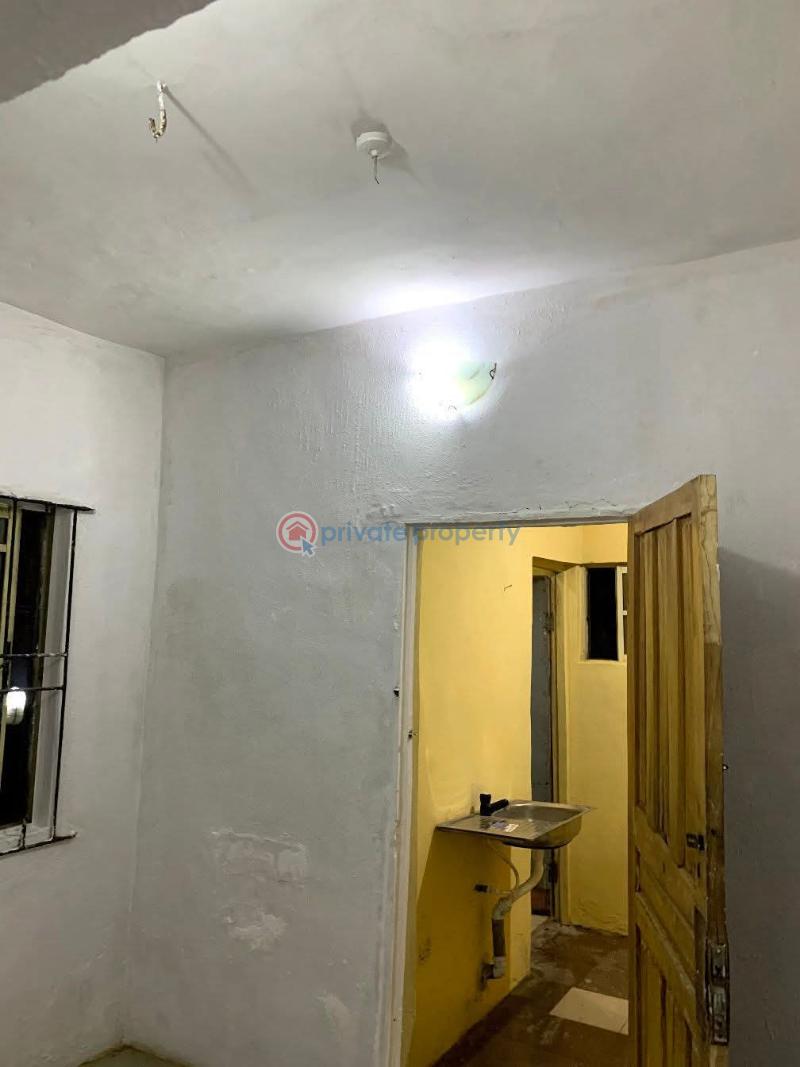 1 bedroom Mini Flat For Rent Ijaye Dalemo Alakuko Alagbado Abule Egba Lagos - 4