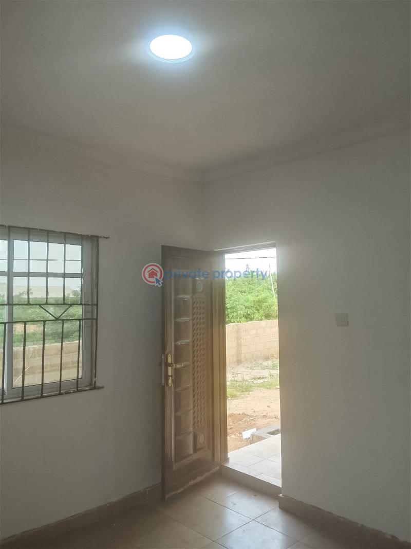 1 bedroom Mini Flat For Rent Maya/adamo Ikorodu Lagos - 10
