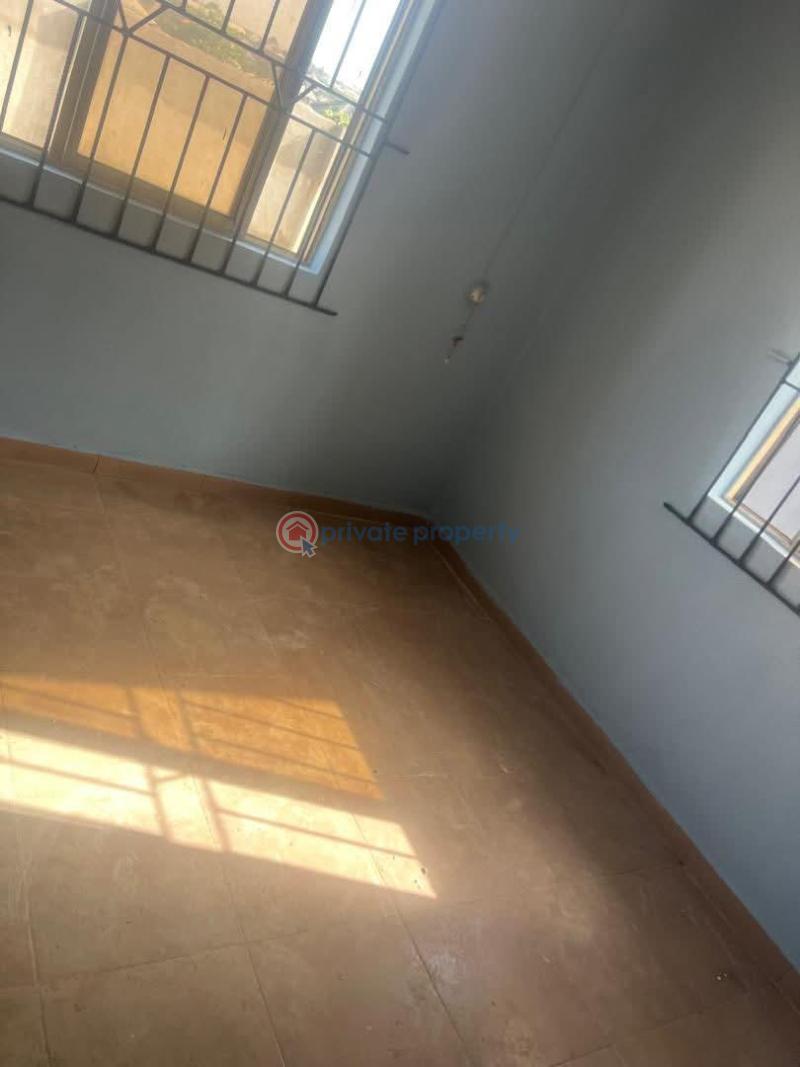1 bedroom Mini Flat For Rent Lafenwa Itele Near Ayobo Ogun Ogun area  - 11