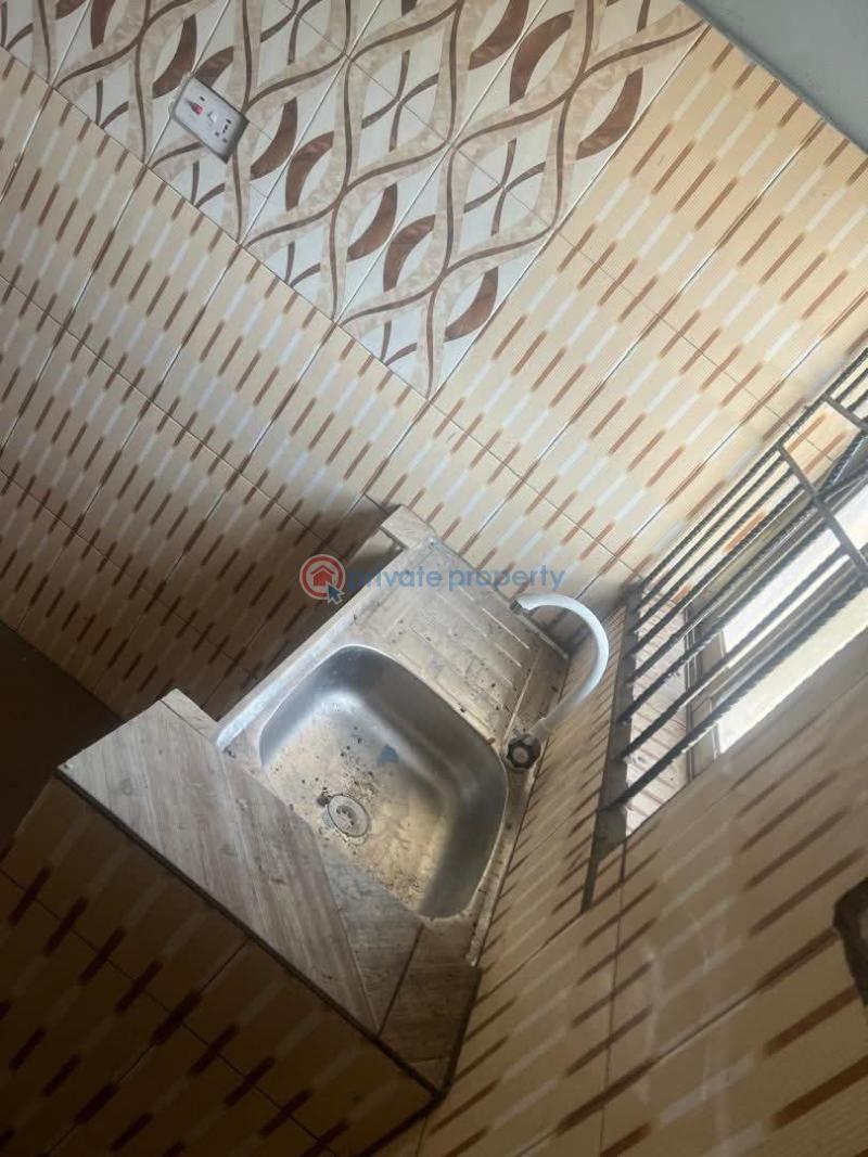 1 bedroom Mini Flat For Rent Lafenwa Itele Near Ayobo Ogun Ogun area  - 7