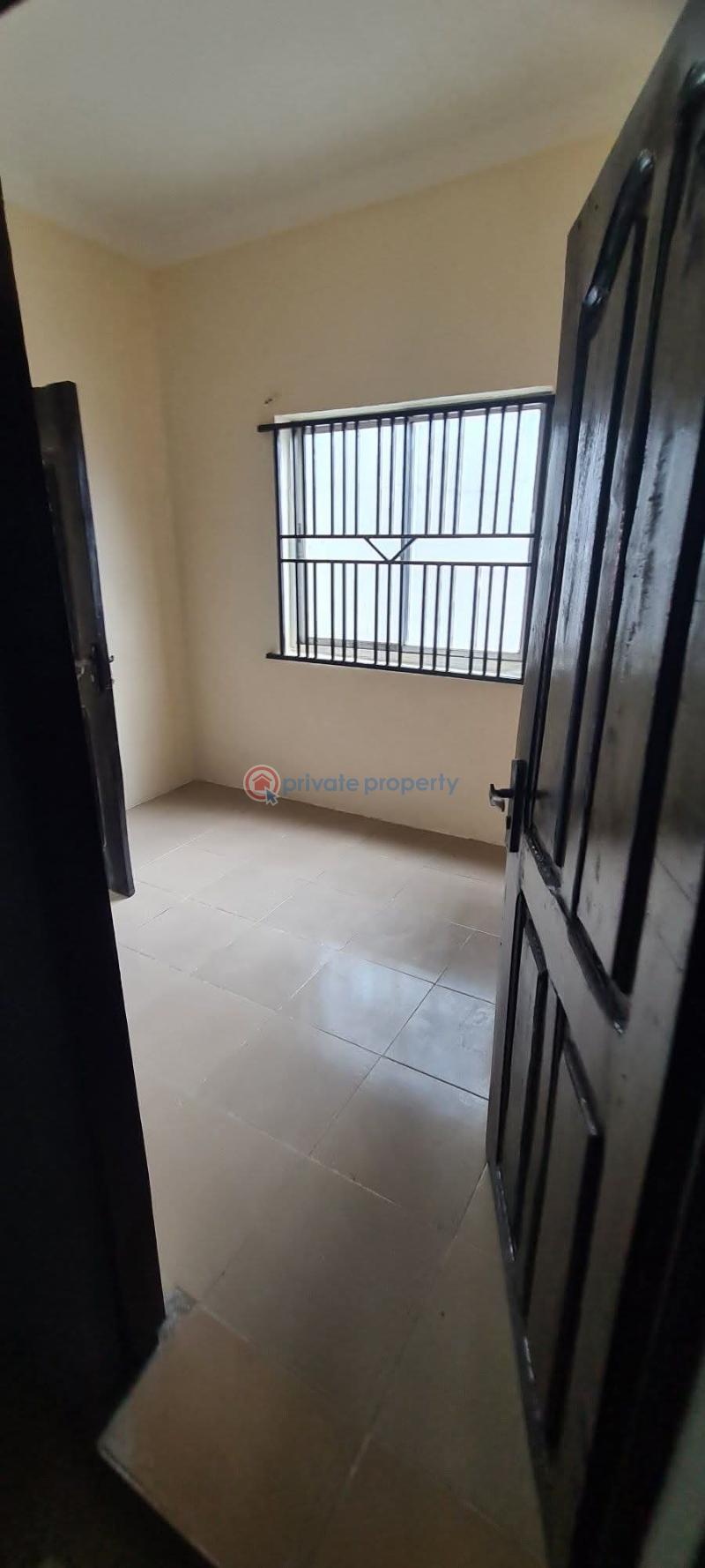 1 bedroom Mini Flat For Rent Off Ogunusi Road Berger Ojodu Lagos - 4