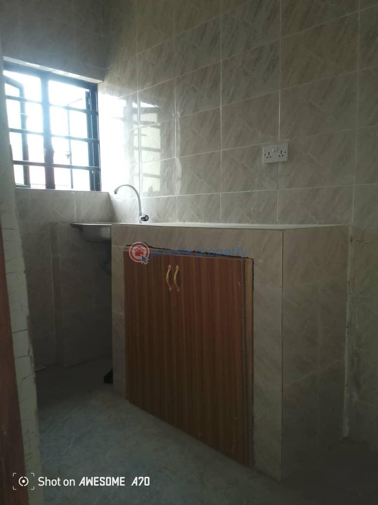 1 bedroom Mini Flat For Rent Onike Iwaya Onike Yaba Lagos - 2