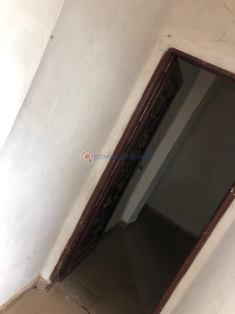 1 bedroom Mini Flat For Rent Lafenwa After Ayobo Ayobo Ipaja Lagos - 3