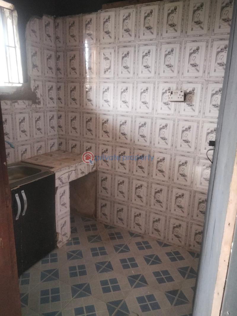 1 bedroom Mini Flat For Rent Owode Ogombo Ogombo Ajah Lagos - 3
