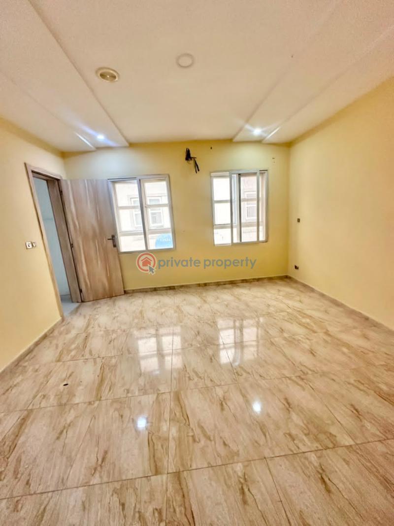 1 bedroom Mini Flat For Rent Along Lekki Expressway Lagos - 0