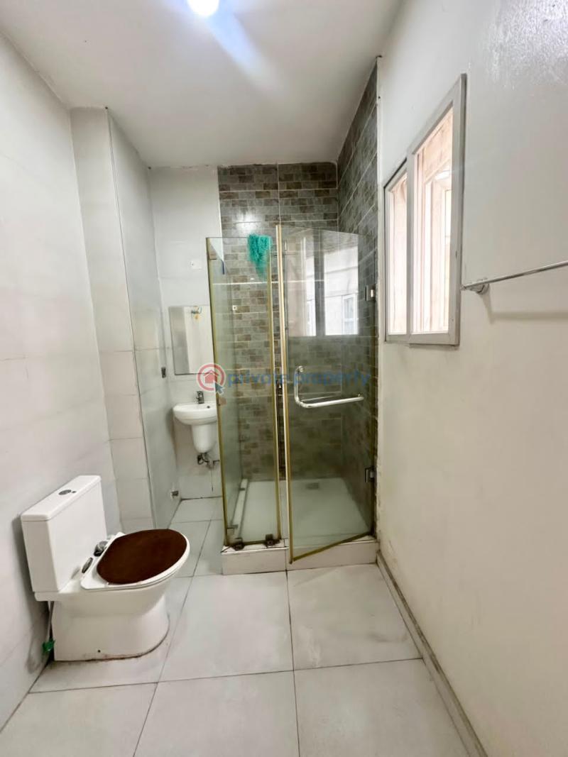 1 bedroom Mini Flat For Rent Along Lekki Expressway Lagos - 3