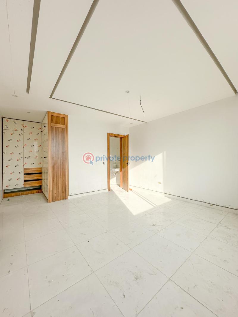 1 bedroom Mini Flat For Sale Oniru Victoria Island Lagos - 1