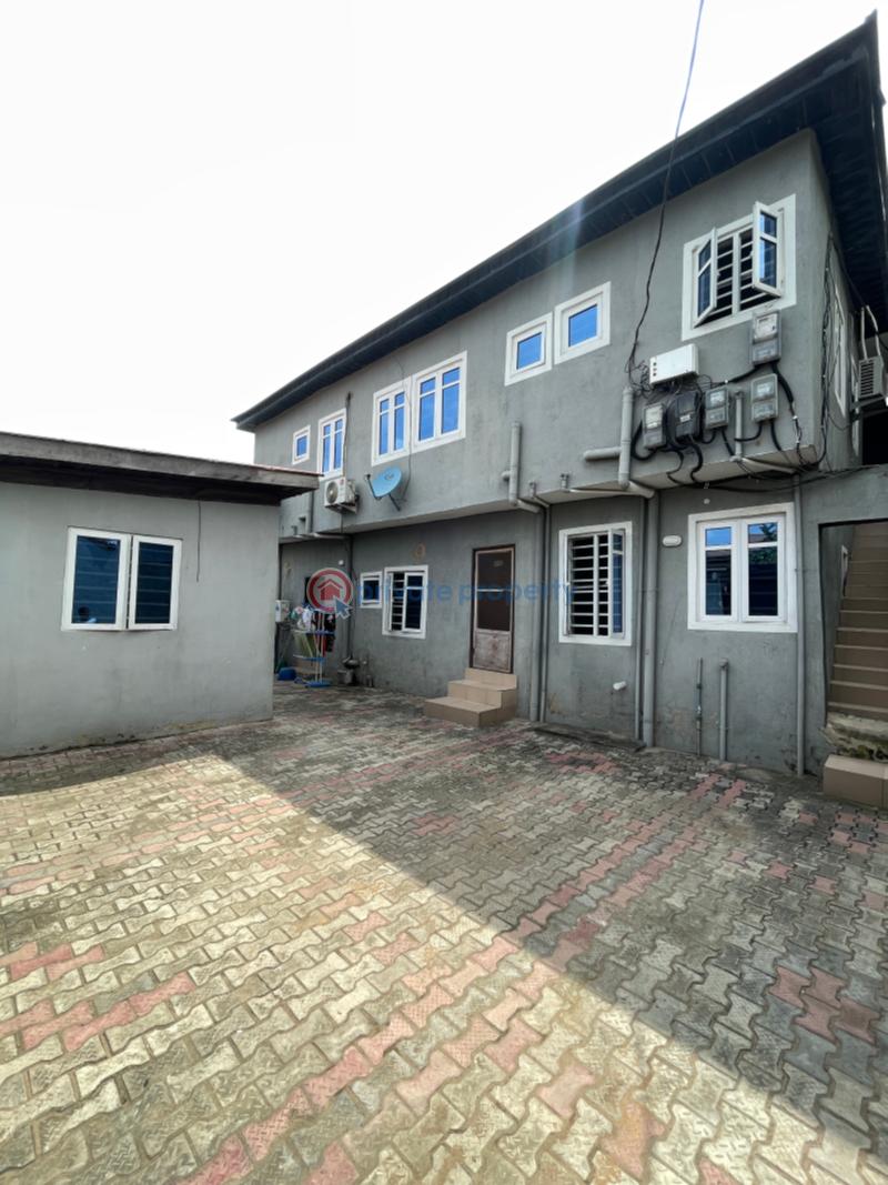 1 bedroom Mini Flat For Rent Unity Close At Olowora Magodo Olowora Ojodu Lagos - 0