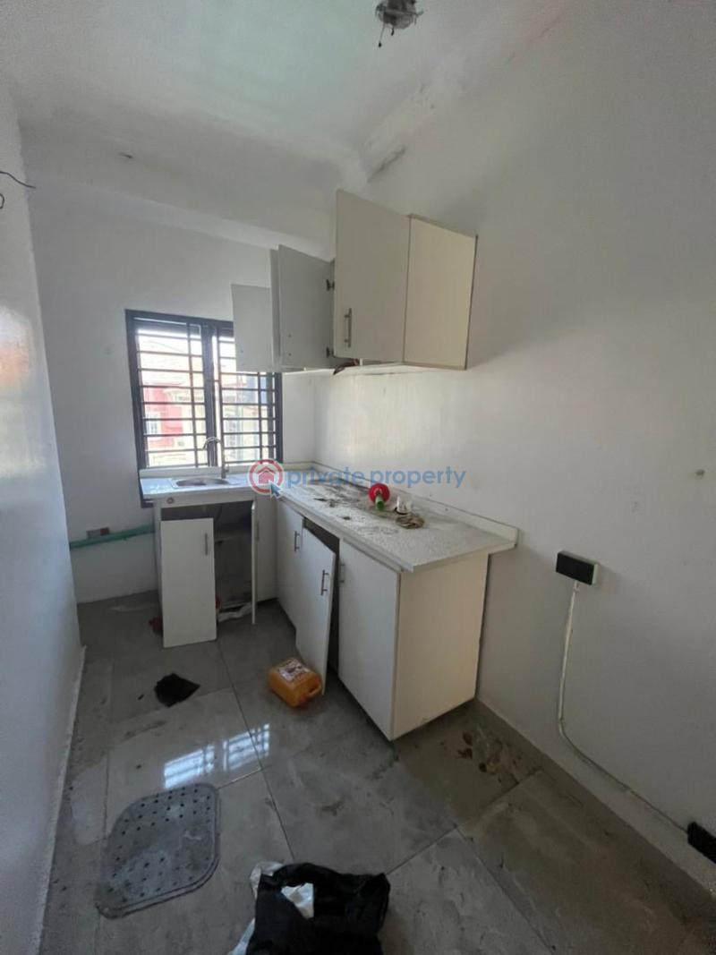 1 bedroom Mini Flat For Rent Lekki Phase 1 Lagos - 10