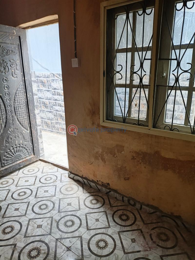 1 bedroom Mini Flat For Rent Off Elebiju Road Off Demurin Road Ketu Ketu Kosofe/Ikosi Lagos - 2