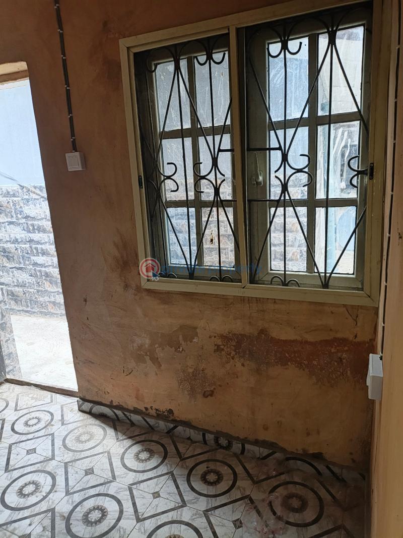 1 bedroom Mini Flat For Rent Off Elebiju Road Off Demurin Road Ketu Ketu Kosofe/Ikosi Lagos - 7