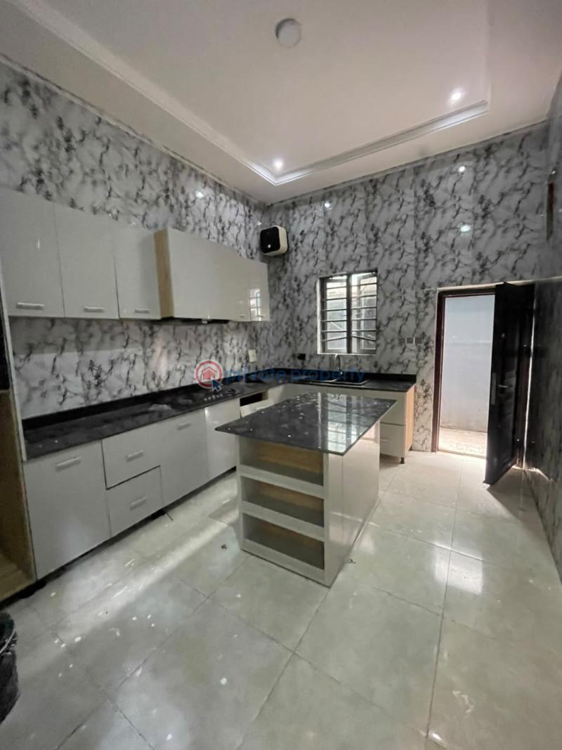 1 bedroom Mini Flat For Rent Chevron Lekki Lagos - 3