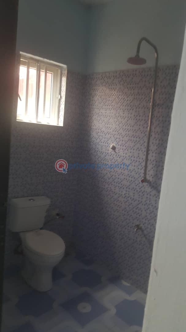 Mini flat with pop - 4 1 bedroom Mini Flat For Rent Ebute Ikorodu Lagos - 4