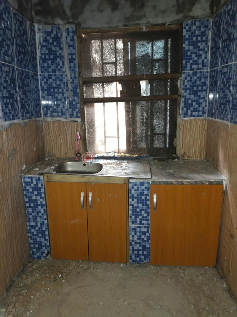 1 bedroom Mini Flat For Rent Off Elebiju Road Off Demurin Road Ketu Ketu Kosofe/Ikosi Lagos - 5