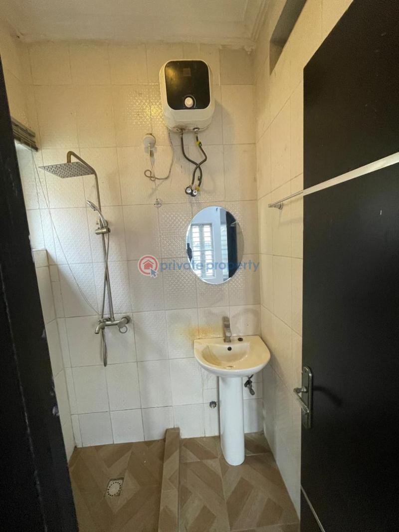 1 bedroom Mini Flat For Rent Eti Osa,lekki Lekki Lagos - 7