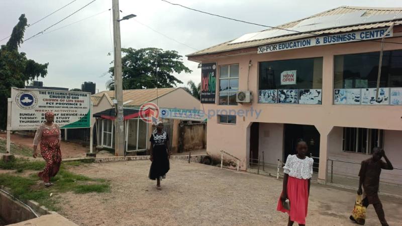 Mall/Complex/Plaza For Sale Karu, Jikwoyi Express Road Karu Abuja Phase 4  - 0