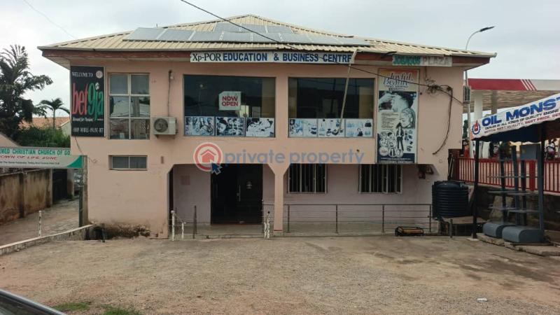 Mall/Complex/Plaza For Sale Karu, Jikwoyi Express Road Karu Abuja Phase 4  - 2