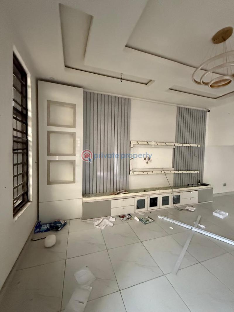 1 bedroom Mini Flat For Rent Chevron Lekki Lagos - 2