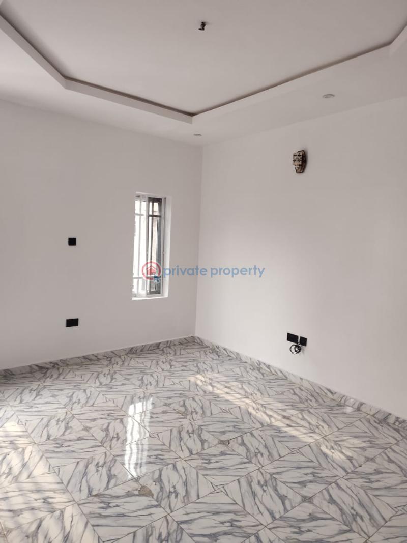 1 bedroom Mini Flat For Rent Elepe Royal Estate, Aga Ebute Ikorodu Lagos - 10