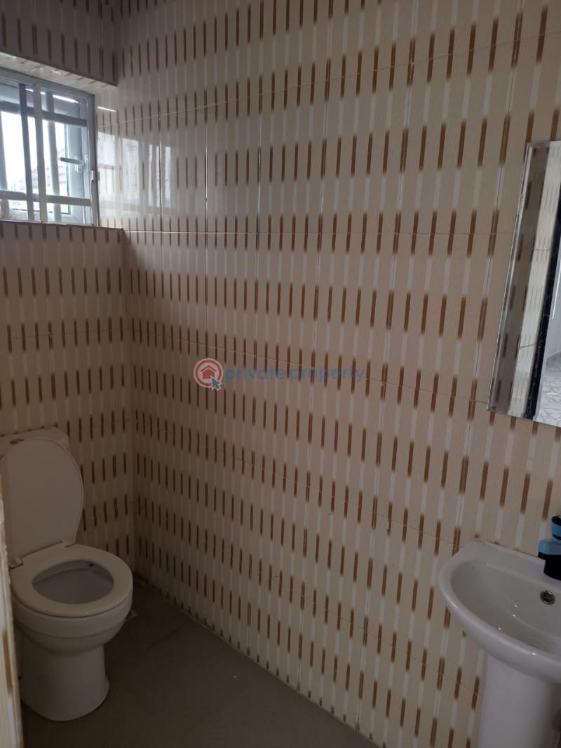 1 bedroom Mini Flat For Rent Elepe Royal Estate, Aga Ebute Ikorodu Lagos - 8