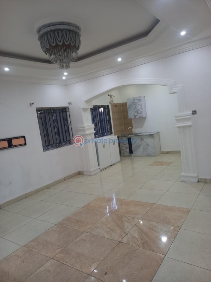 1 bedroom Mini Flat For Rent Osapa London Lekki Lagos - 3