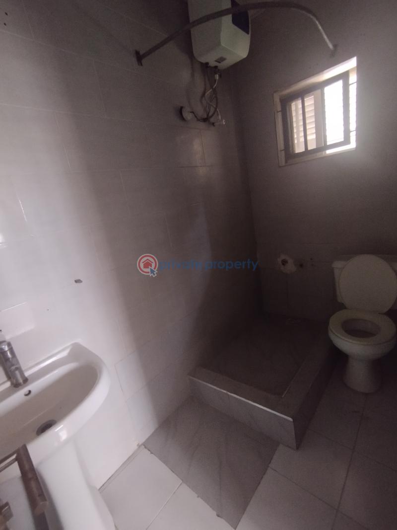 1 bedroom Mini Flat For Rent Estate Osapa London Lekki Lagos - 8