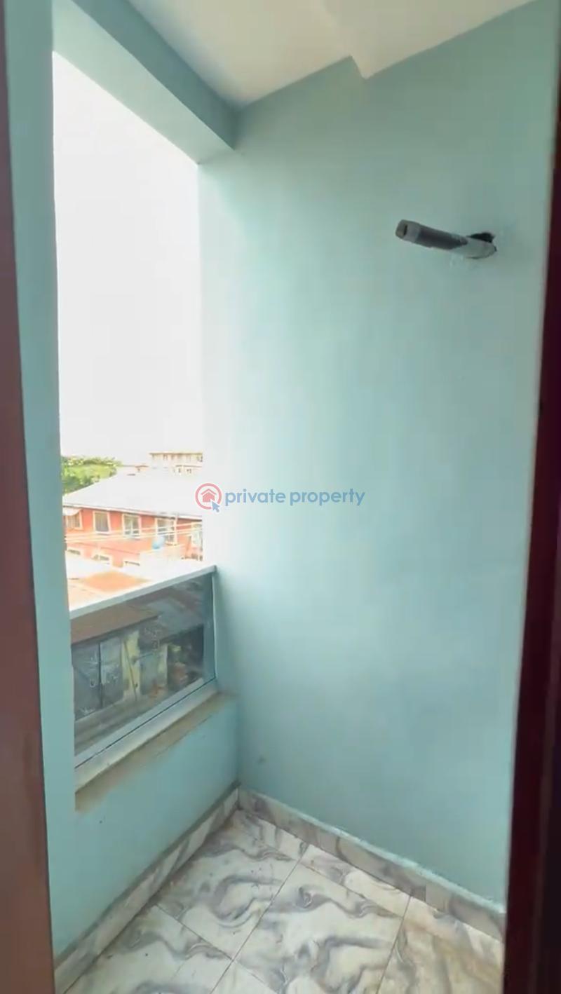 1 bedroom Mini Flat For Sale Shomolu. Lagos Palmgroove Shomolu Lagos - 4