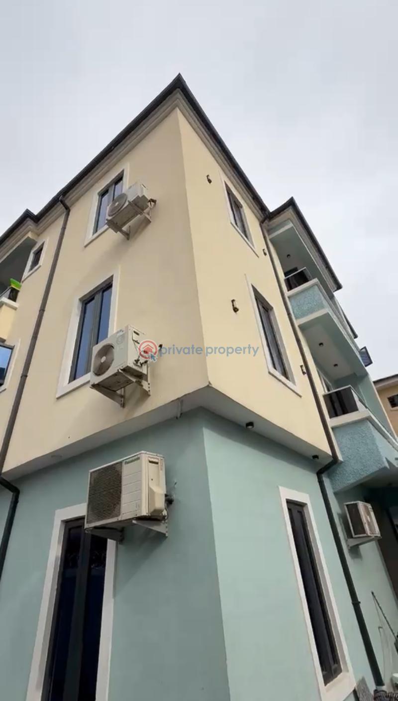 1 bedroom Mini Flat For Sale Shomolu. Lagos Palmgroove Shomolu Lagos - 1