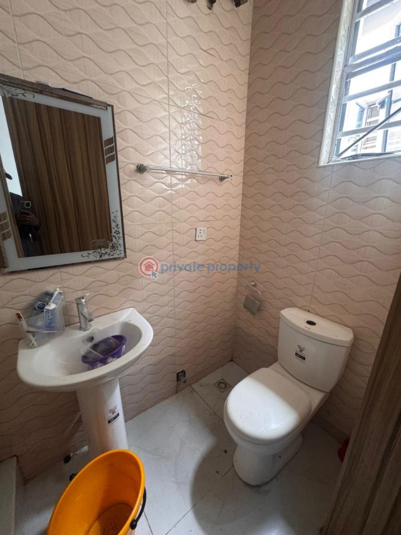 1 bedroom Mini Flat For Rent Oral Estate Lekki Lagos - 9