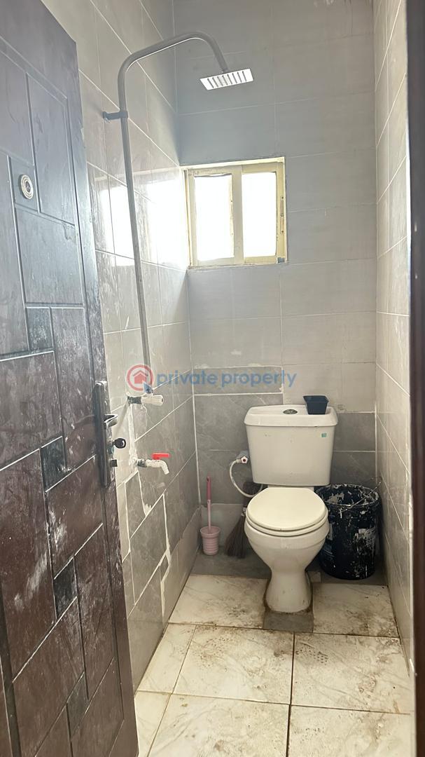 1 bedroom Mini Flat For Rent Osapa London. Osapa London Lekki Lagos - 1