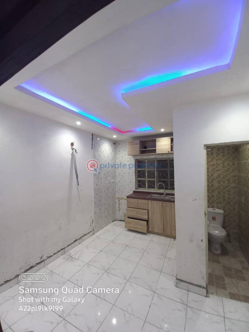 1 bedroom Self Contain For Rent Ikota Lekki Lagos - 0