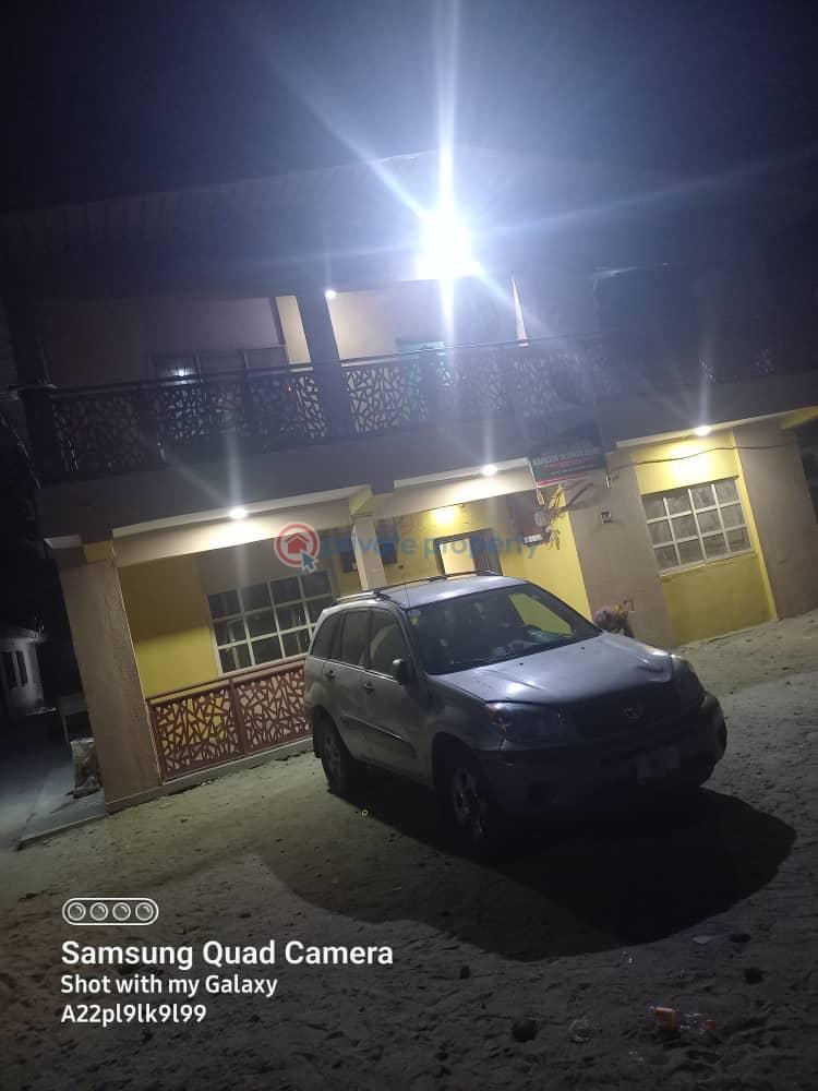 1 bedroom Self Contain For Rent Ikota Lekki Lagos - 7