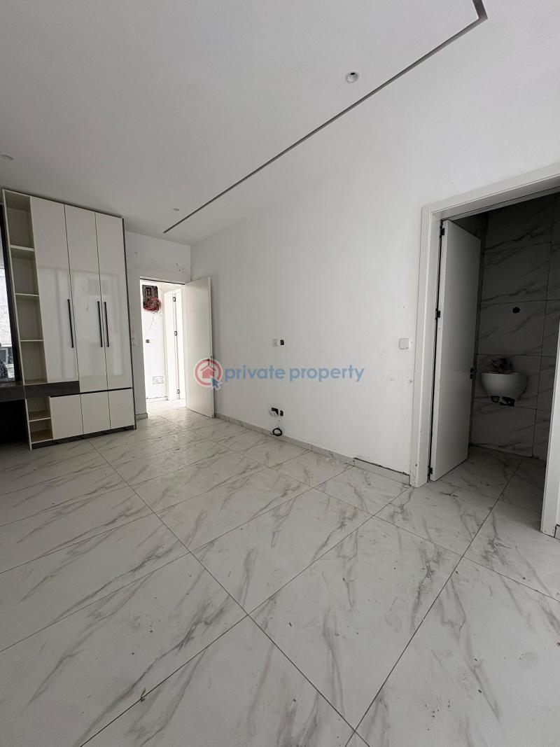 2 bedroom Flat & Apartment For Sale Lekki Phase 1 (right Side), Lekki Lekki Phase 1 Lagos - 8