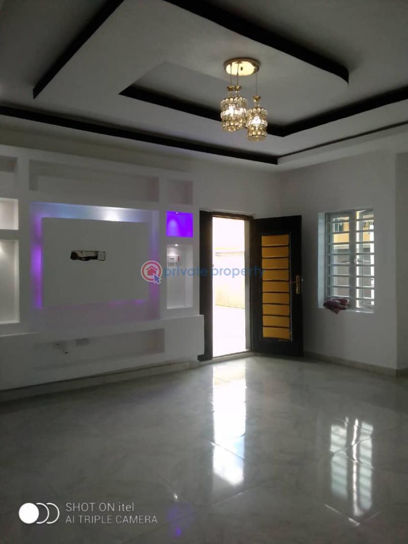 2 bedroom Flat & Apartment For Rent Marshy Hills Estate @ Akins Ajah Lagos - 0