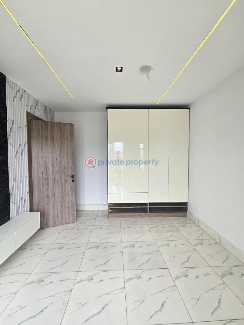 2 bedroom Self Contain For Sale Lekki Phase 1 Lagos - 12