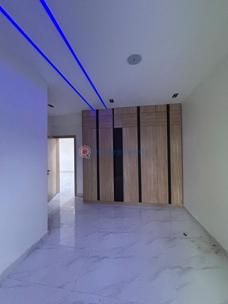 2 bedroom Flat & Apartment For Sale Lekki Phase 1 Lagos - 11