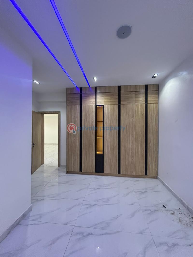 2 bedroom Flat & Apartment For Sale Lekki Phase 1 Lagos - 9