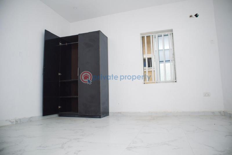 2 bedroom Flat & Apartment For Sale Admiralty Homes Alpha Beach Road. Lekki Lagos - 4