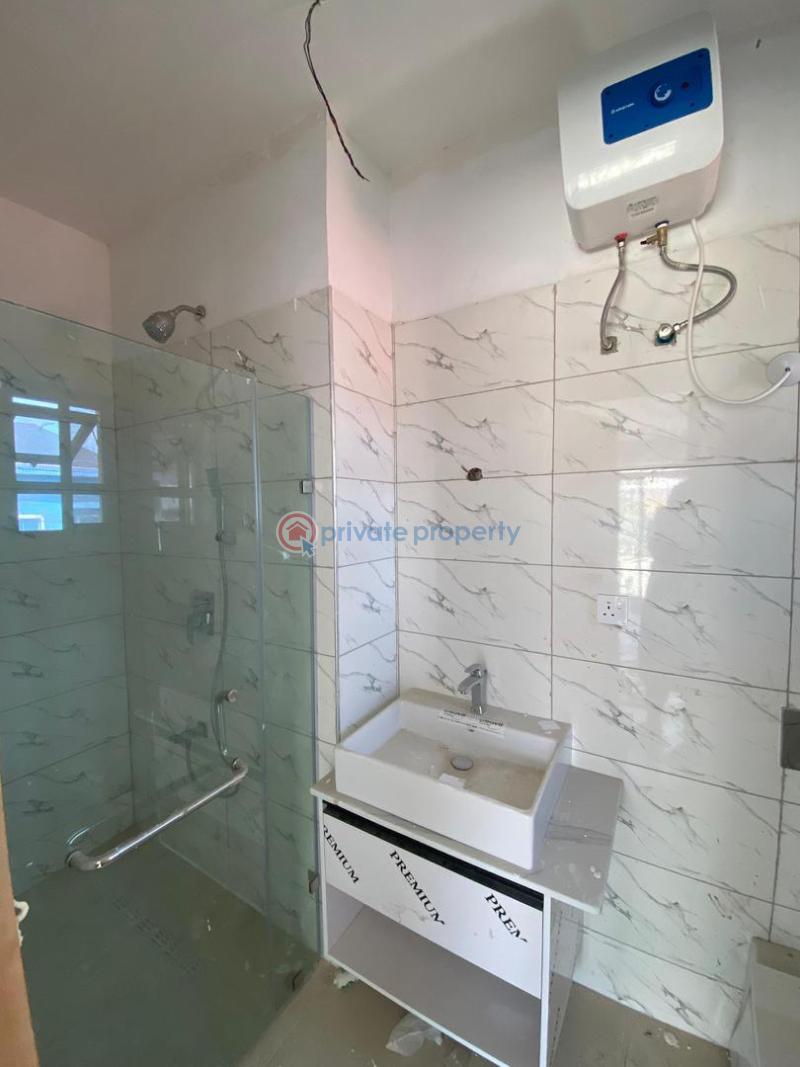 2 bedroom Flat & Apartment For Sale Ologolo Lekki Lagos - 5