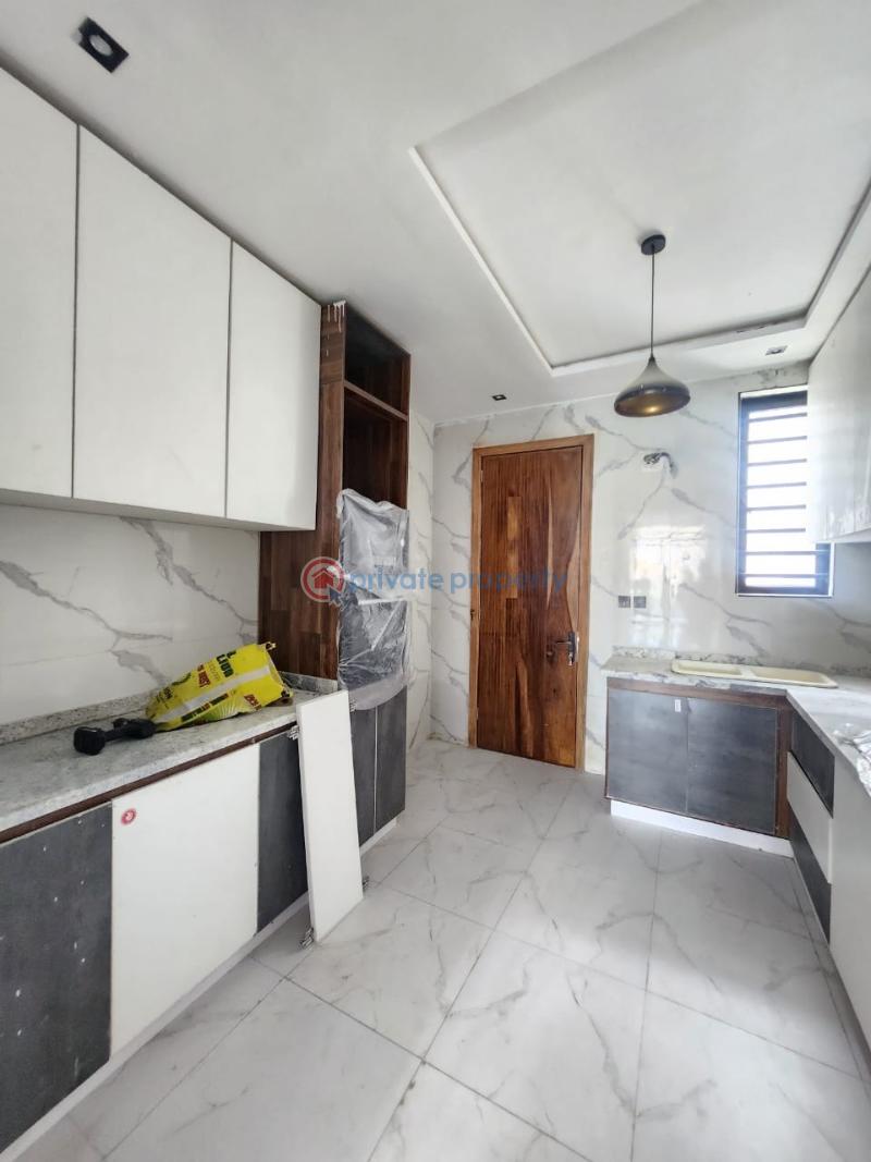 2 bedroom Flat & Apartment For Sale Osapa Lekki Lagos - 10