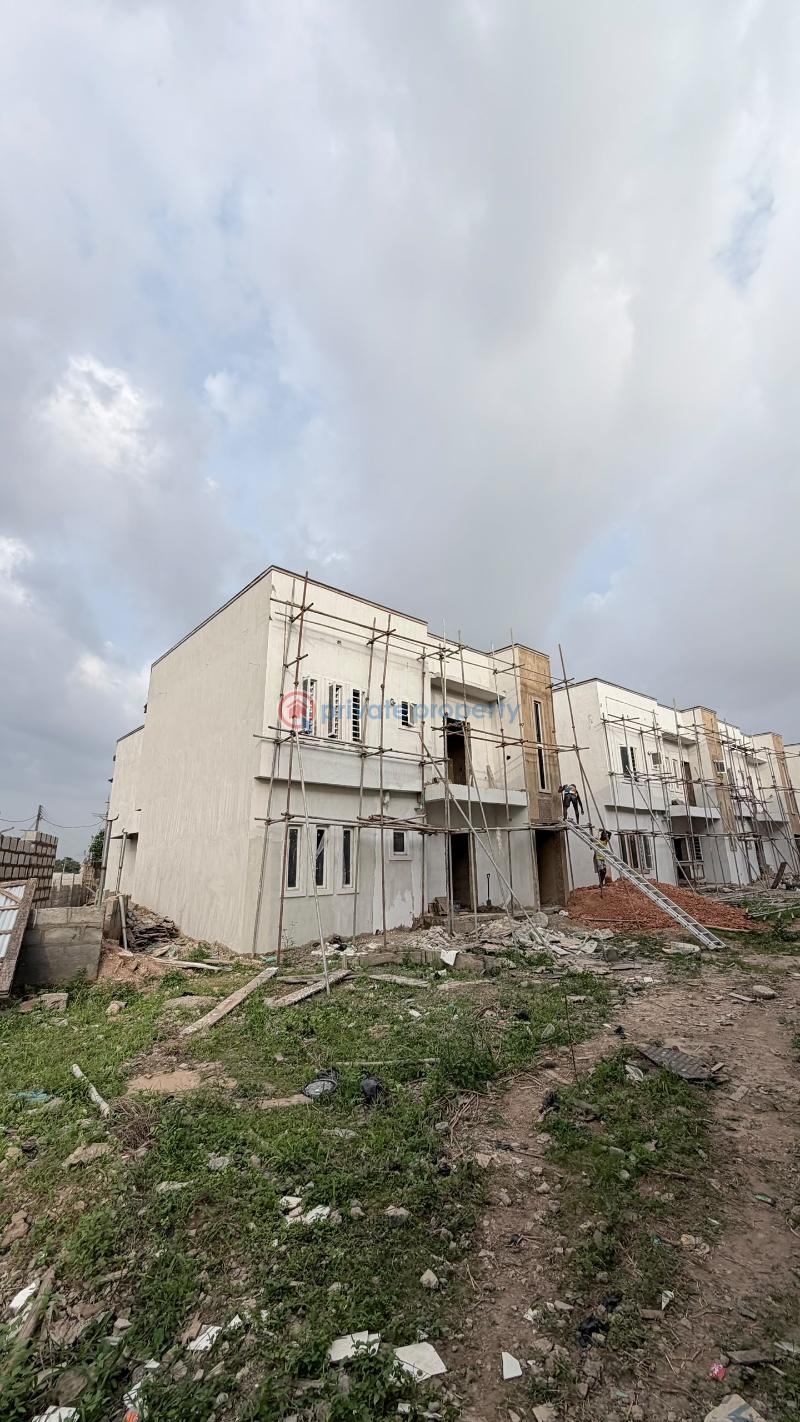House For Sale Location: Maicon Court, Omolayo, Akobo Ibadan. Akobo Ibadan Oyo - 6