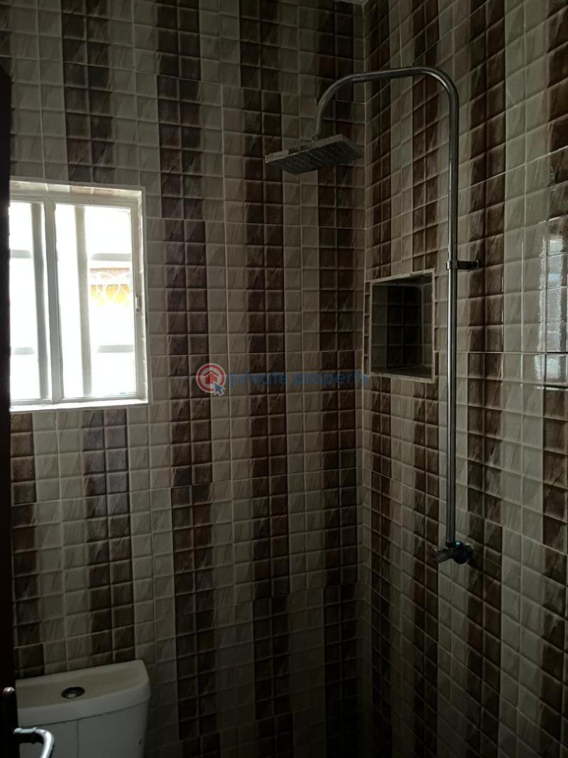 2 bedroom Block Of Flats For Rent Akoto Zone B Elebu Akala Express Ibadan Oyo - 8