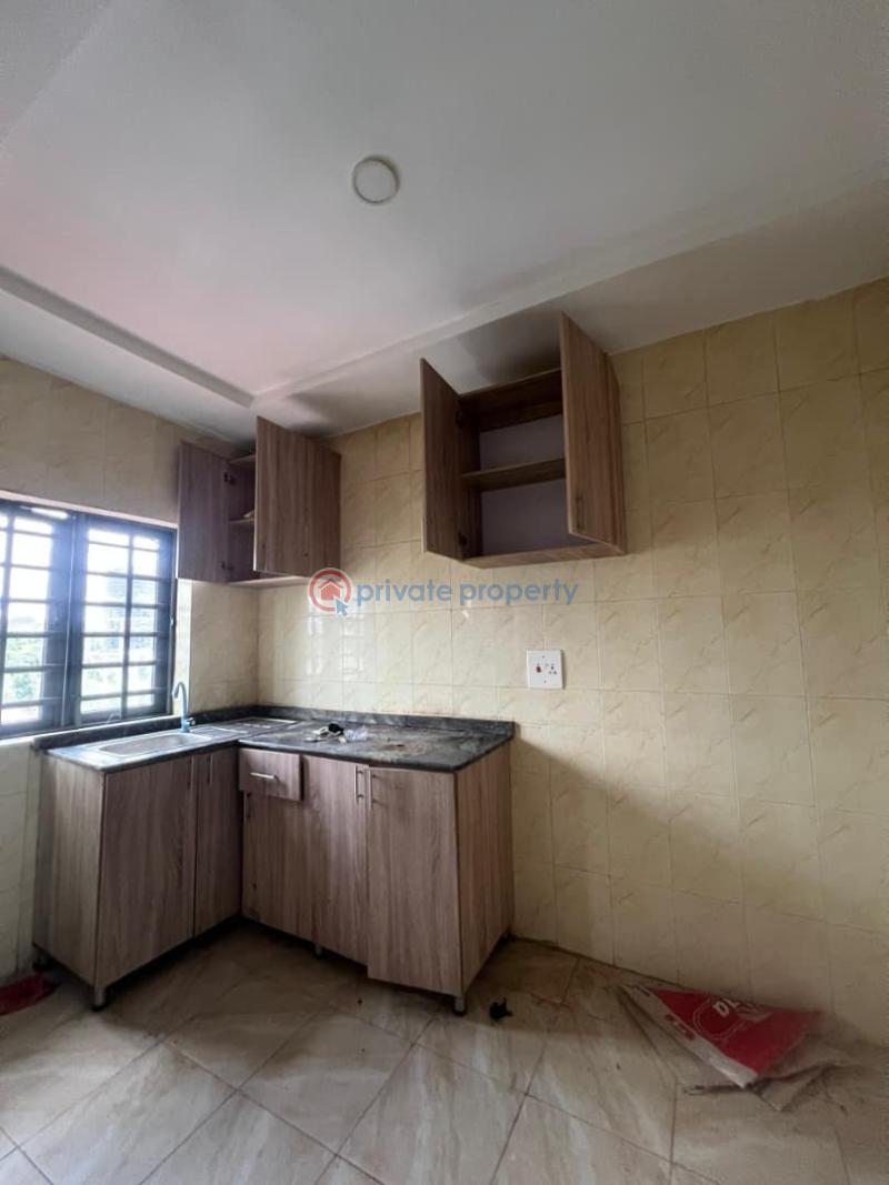 Modern 2-bedroom flat to let - 4 2 bedroom Block Of Flats For Rent Success Estate, Asaka 1 Akala Express Ibadan Oyo - 4