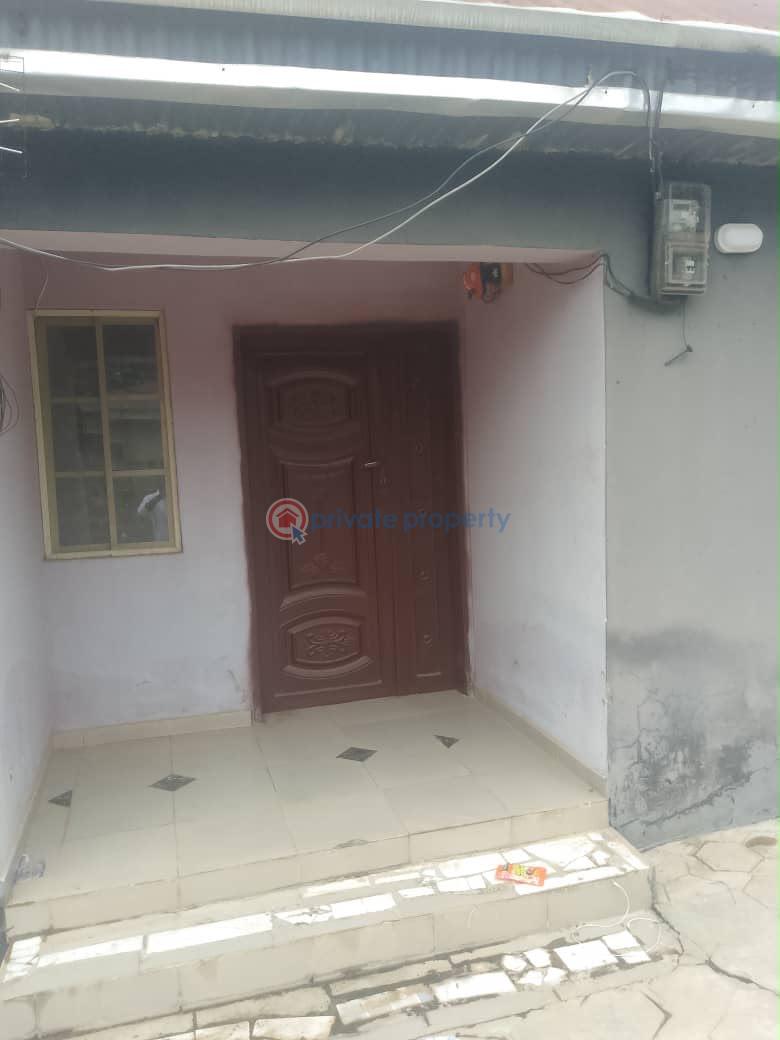 2 bedroom Block Of Flats For Rent Poultry Eleha Unity Estate Oritamerin Elebu Akala Express Ibadan Oyo - 4