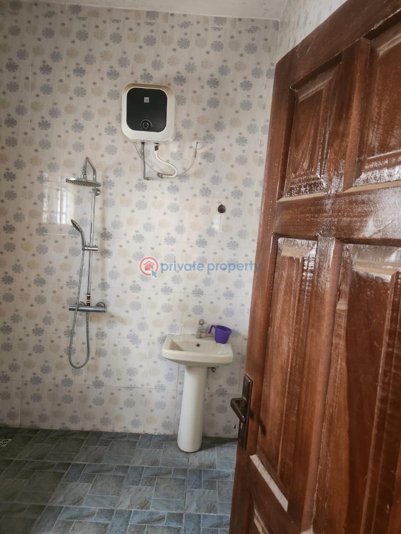 2 bedroom Block Of Flats For Rent Behind Christ High School, After Ashipa Akala Express Ibadan Oyo - 9