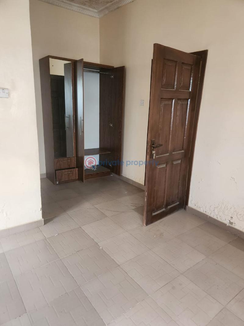 2 bedroom Block Of Flats For Rent Behind Christ High School, After Ashipa Akala Express Ibadan Oyo - 2